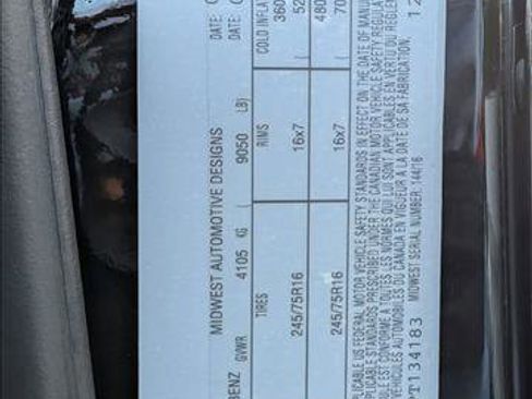 Used 2023 Mercedes-Benz Sprinter 2500 image 28