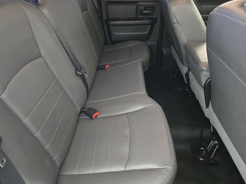 Used 2018 RAM 1500 Tradesman w/ Chrome Appearance Group AWD/4WD image 34