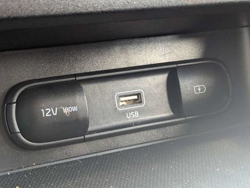 Used 2024 Kia Forte LXS FWD image 29