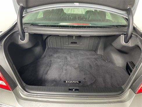 Used 2011 Hyundai Equus Ultimate image 21