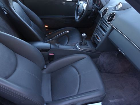 Used 2006 Porsche Cayman S image 9