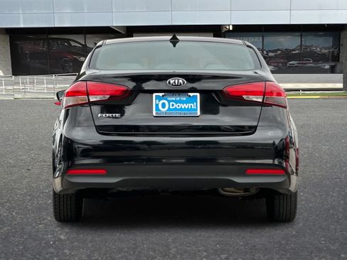 Used 2017 Kia Forte LX FWD image 8