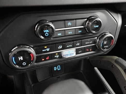 Used 2024 Ford Bronco Everglades AWD/4WD image 29