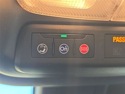 Used 2023 Chevrolet TrailBlazer RS w/ Convenience Package FWD image 27