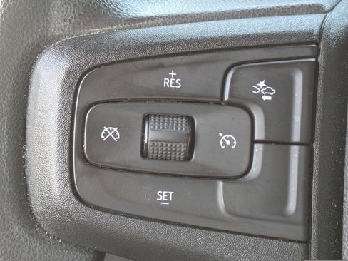 Used 2024 Chevrolet Silverado 1500 Custom Trail Boss w/ LPO, Dark Essentials Package image 23