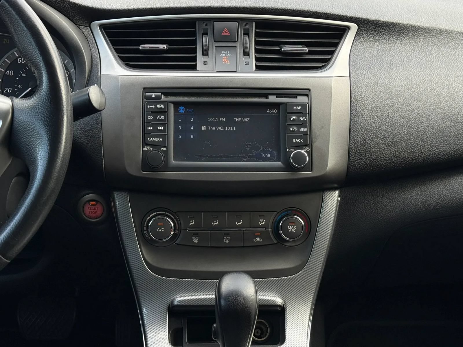 Used 2013 Nissan Sentra SR w/ Premium Pkg FWD image 15