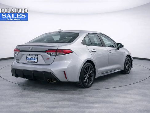 Used 2024 Toyota Corolla SE image 6