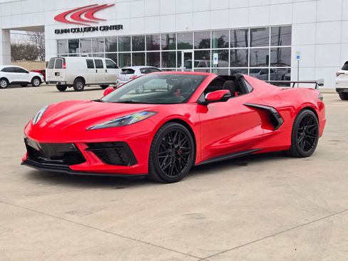 Used 2023 Chevrolet Corvette Stingray Premium Conv w/ Z51 Performance Package image 7