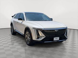 Used 2025 Cadillac Lyriq Luxury AWD/4WD video 1