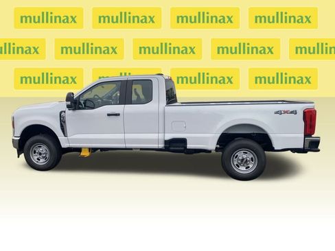 New 2026 Ford F250 XL w/ XL Chrome Package image 8