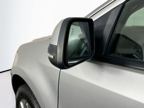 Used 2014 Ford Edge SEL w/ Equipment Group 205A image 16