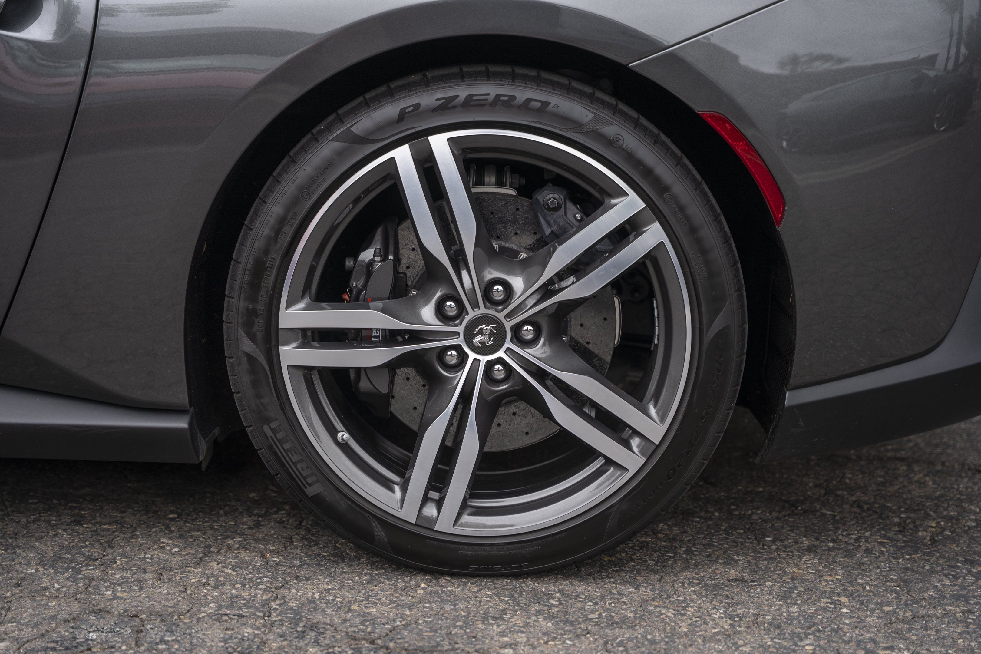 Used 2020 Ferrari Portofino RWD image 18