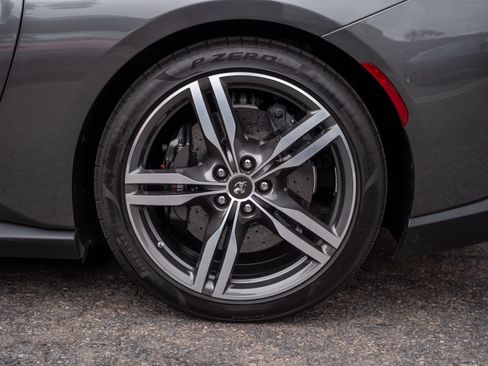 Used 2020 Ferrari Portofino RWD image 18