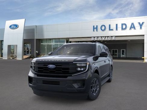 New 2026 Ford Expedition Max Active AWD/4WD image 2