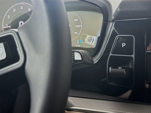 Certified 2026 Porsche Cayenne AWD/4WD image 18