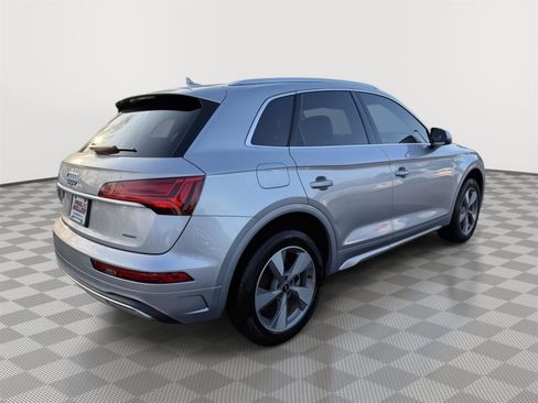Used 2023 Audi Q5 2.0T Premium Plus w/ Premium Plus Package image 6