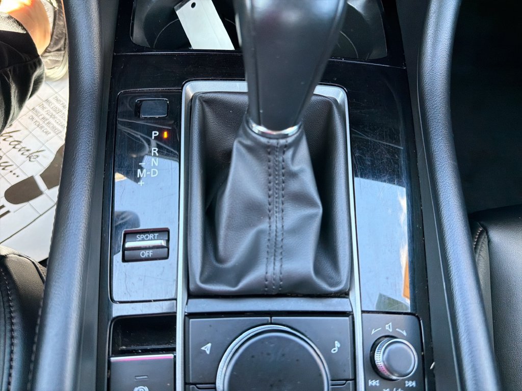 Used 2025 MAZDA MAZDA3 s FWD image 25