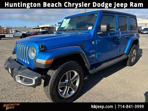 Used 2021 Jeep Wrangler Unlimited Sahara w/ Dual Top Group AWD/4WD image 1