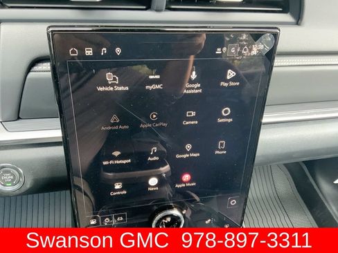 New 2027 GMC Terrain Elevation w/ LPO, Floor Liner Package AWD/4WD image 13