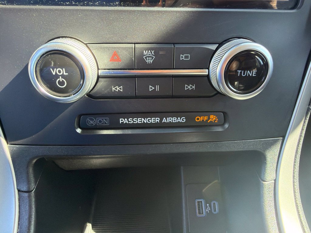 Used 2022 Ford Edge SEL AWD/4WD image 28