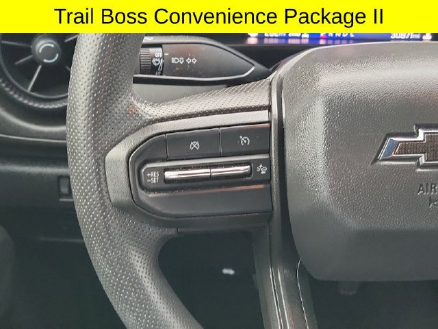 Used 2023 Chevrolet Colorado Trail Boss w/ Advanced Trailering Package AWD/4WD image 11
