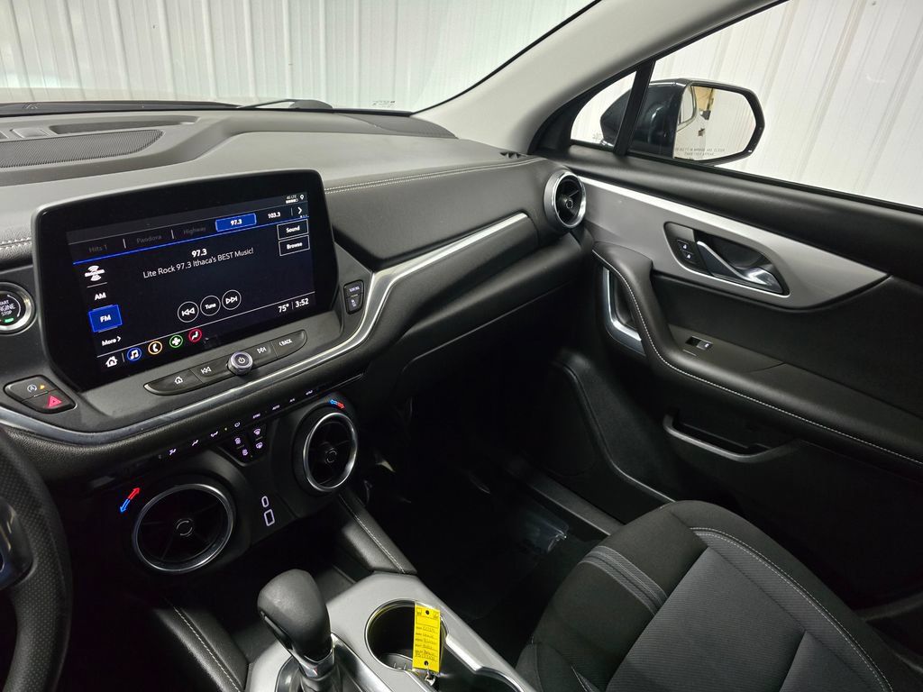 Used 2023 Chevrolet Blazer LT w/ Midnight/Sport Edition AWD/4WD image 32