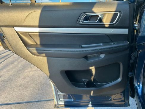 Used 2016 Ford Explorer XLT w/ Equipment Group 202A image 26