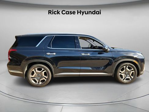 Used 2024 Hyundai Palisade Limited image 4