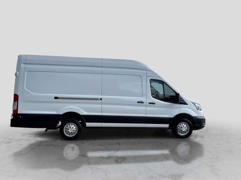 Used 2024 Ford Transit 250 148 High Roof Extended AWD image 7