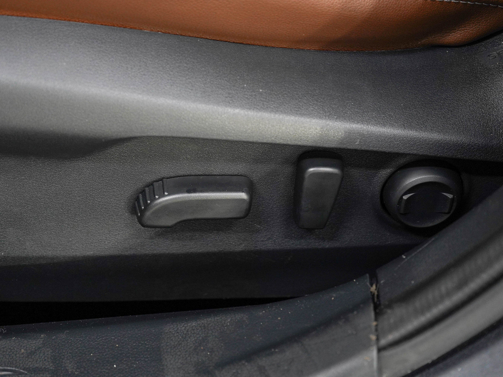 Used 2021 Subaru Outback Touring XT AWD/4WD image 25