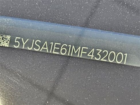 Used 2021 Tesla Model S Plaid image 12