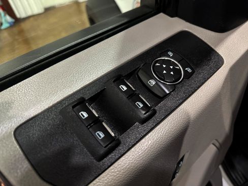 Used 2020 Ford F450 XLT AWD/4WD image 30