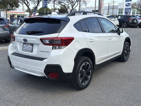 Used 2022 Subaru Crosstrek 2.0i Premium w/ Popular Package #2 AWD/4WD image 4