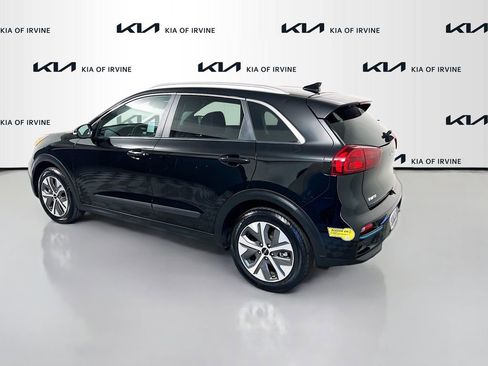 Used 2022 Kia Niro EX Premium image 6