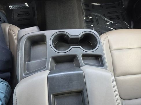 Used 2022 Chevrolet Silverado 1500 RST image 10