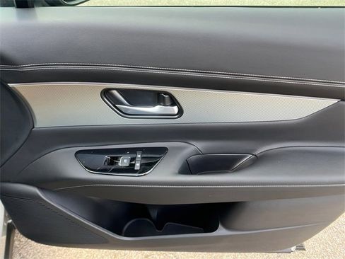 New 2025 Nissan Murano SL image 17