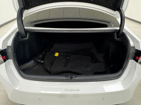 Used 2021 Lexus RC 300 F Sport image 33