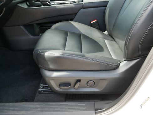Certified 2023 Nissan Rogue SL w/ SL Premium Package AWD/4WD image 20