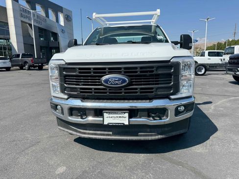 New 2025 Ford F350 XL w/ XL Chrome Package image 12
