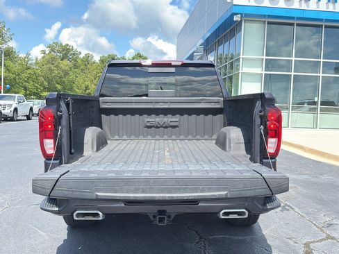 Used 2025 GMC Sierra 1500 Elevation AWD/4WD image 9
