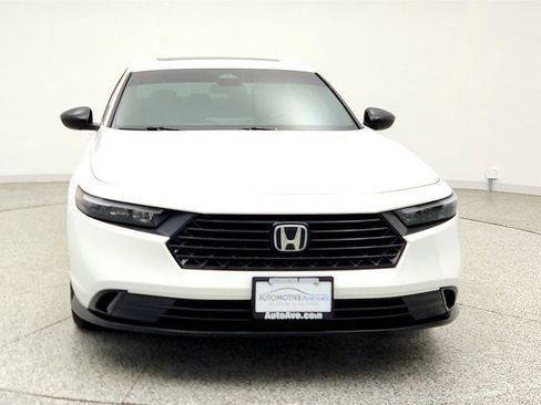 Used 2023 Honda Accord Sport image 2