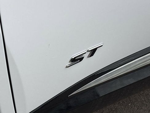 New 2026 Buick Envision Sport Touring image 33