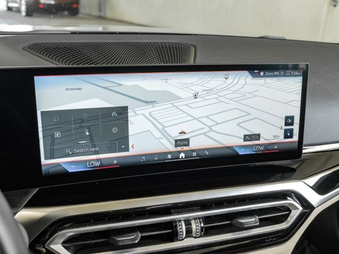 Used 2024 BMW i4 eDrive35 RWD image 22