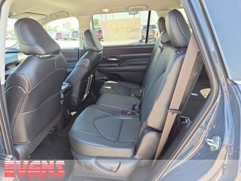 New 2026 Toyota Grand Highlander AWD image 22