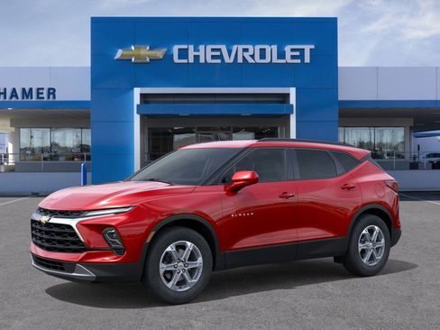 New 2026 Chevrolet Blazer LT w/ Convenience Package image 2