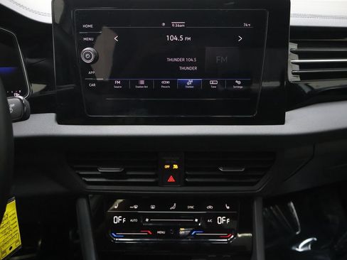Used 2025 Volkswagen Jetta Sport FWD image 22