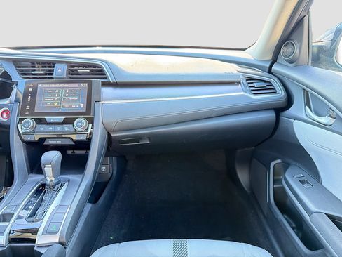 Used 2016 Honda Civic EX-T image 17
