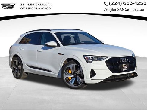 Used 2022 Audi e-tron Premium Plus w/ Premium Plus Package image 1