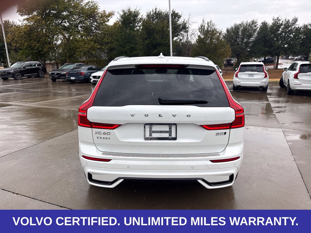 Certified 2024 Volvo XC60 B5 Plus w/ Protection Package Premier AWD/4WD image 6