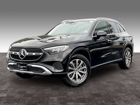 Used 2026 Mercedes-Benz GLC 300 4MATIC image 3
